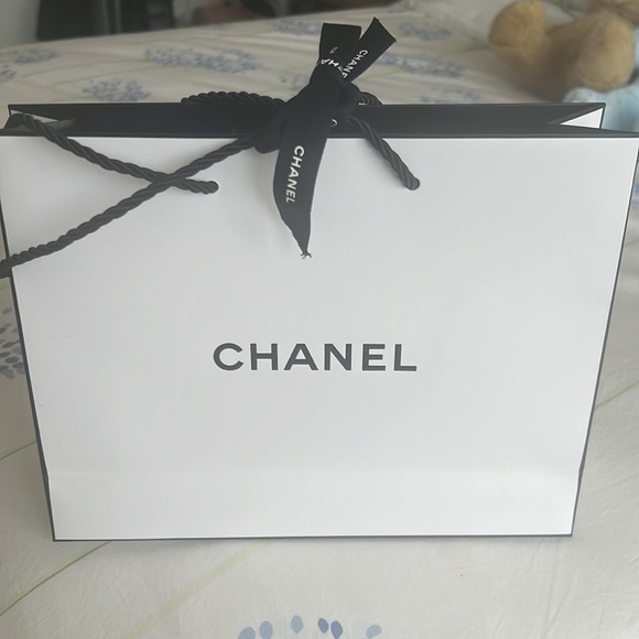 Authentic Chanel Small Shopping bag - Picture 2 of 3
